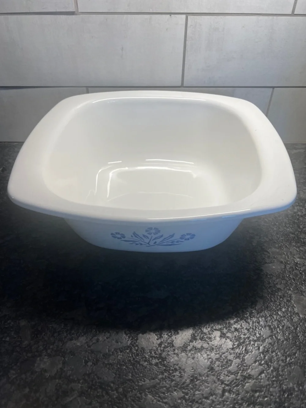 4qt Corningware Dutch Oven. Vintage Cornflower Blue Casserole Dish. Exc cond